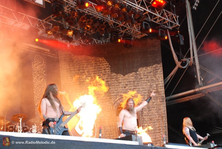 2_AmonAmarth13